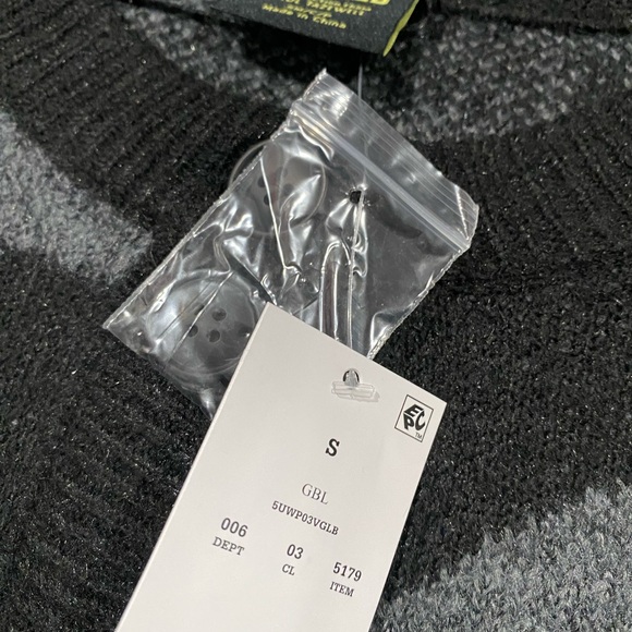 Target x Paul Tazewell Wicked Graphic Oversized Cardigan NWT Ariana Grande - Picture 5 of 5